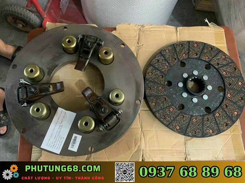 Lá côn động cơ lai 4100 – 4102 lắp cho móc bồn xi măng Bàn ép lá công động cơ lai móc bồn xi măng