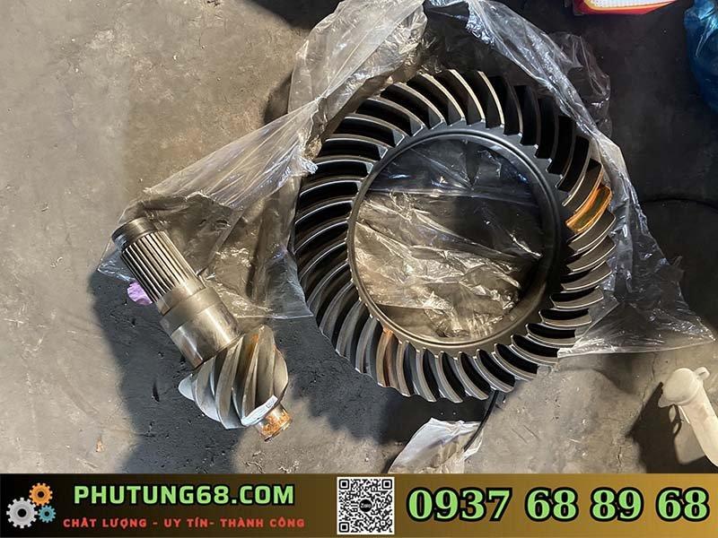 VÀnh chậu , quả dứa cầu howo 3,7