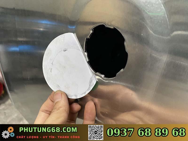 Phao báo dầu cho xe tải cheng long Hình ảnh kiểu mẫu pha báo dầu cho thùng dầu xe cheng long