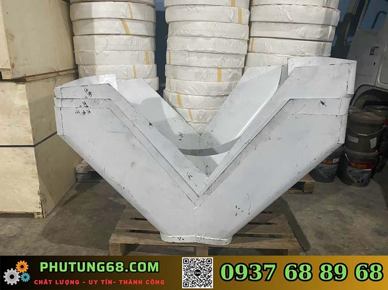 Máng xả chữ A cho xe bồn trộn bê tông 10-12 khối