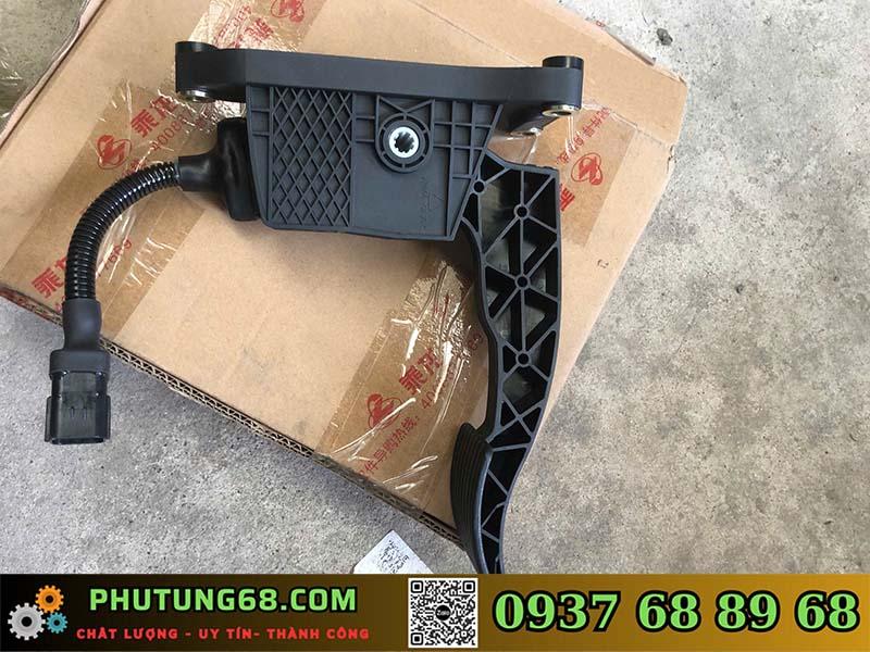 BÀn đạp ga xe tải - xe ben - đầu kéo cheng long h7